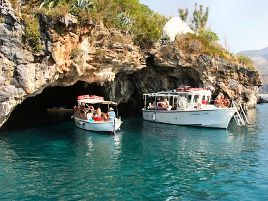 Visista Grotte Isola Dino